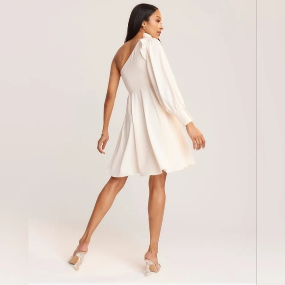 RW&CO. Cream One Shoulder Dress - Picture 3 of 10